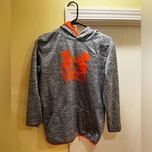 Under Armour youth, extra large hooded sweatshirt